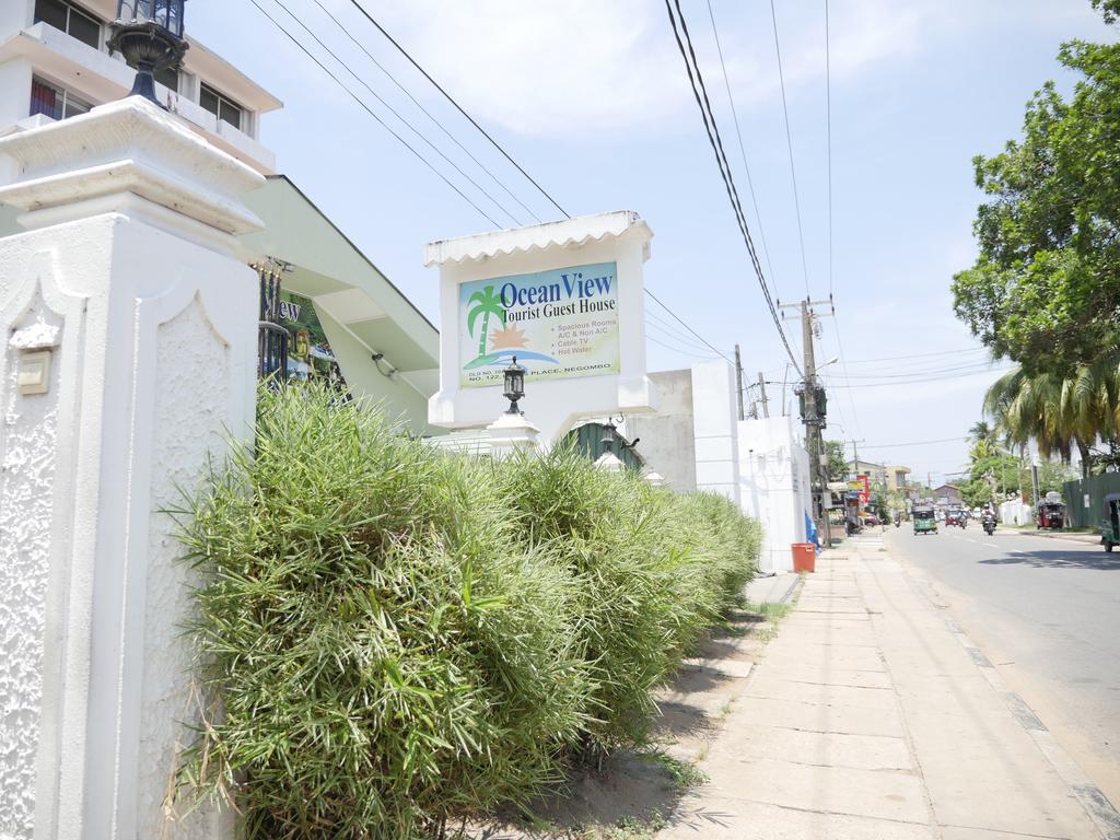 Ocean View Tourist Guest House At Negombo Beach Near The Airport Exterior photo