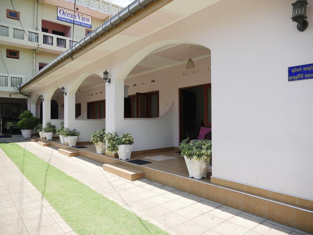 Ocean View Tourist Guest House At Negombo Beach Near The Airport Exterior photo